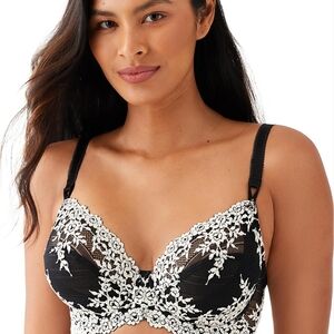 Wacoal Black and White Lace Bra